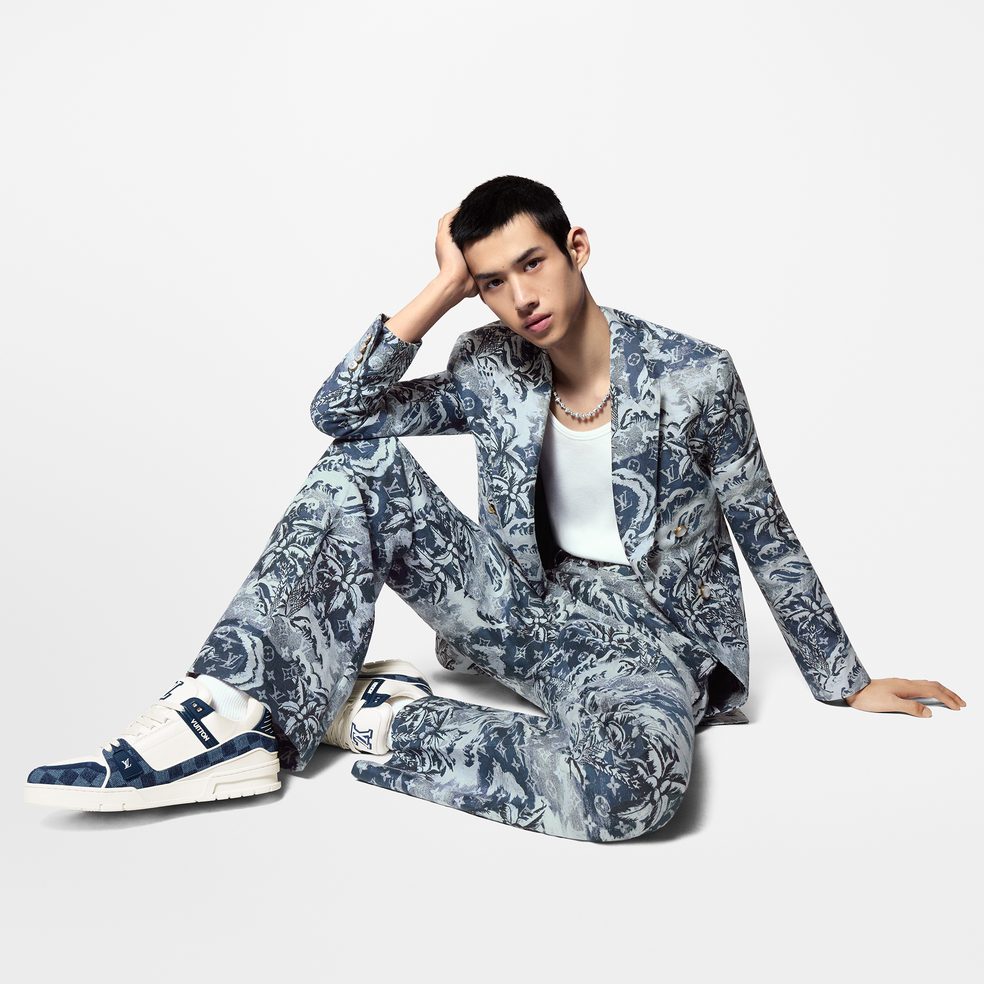 LV Trainer Sneaker  in Men's Shoes Sneakers for Men collections by Louis Vuitton (Product zoom)